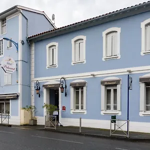 ** Hotel Pedussaut Francia