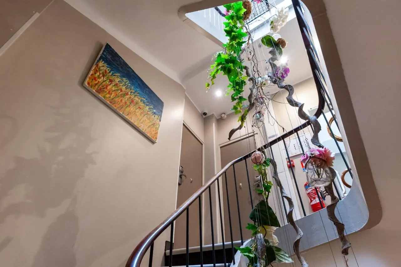 Hotel L'Hotera Cannes